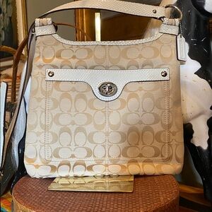 Coach Penelope Signature Shoulder Crossbody, style F16536